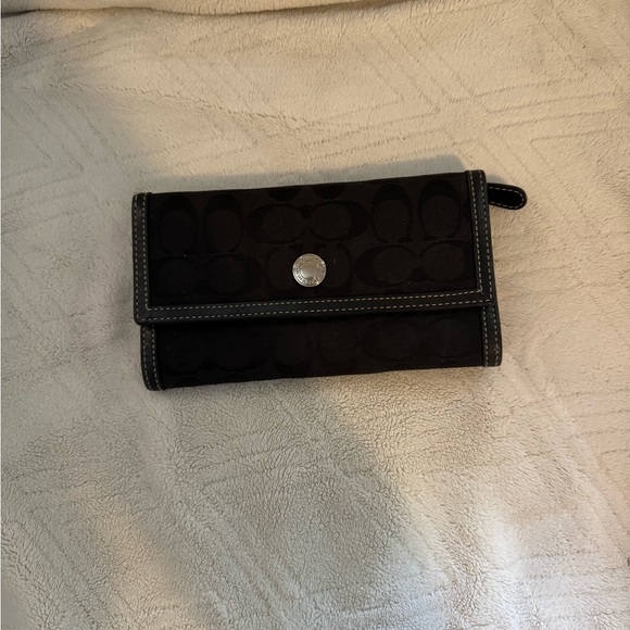 Coach Black Wallet with Signature Pattern - Picture 1 of 5